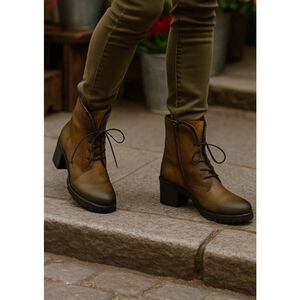 Unity in Diversity Leather Boots Block Heel Lace-Up Olive Green Made Portugal 36